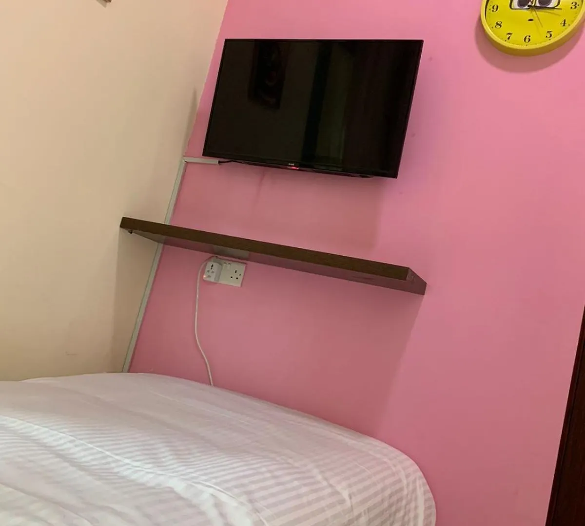 Nice Single Rooms For 