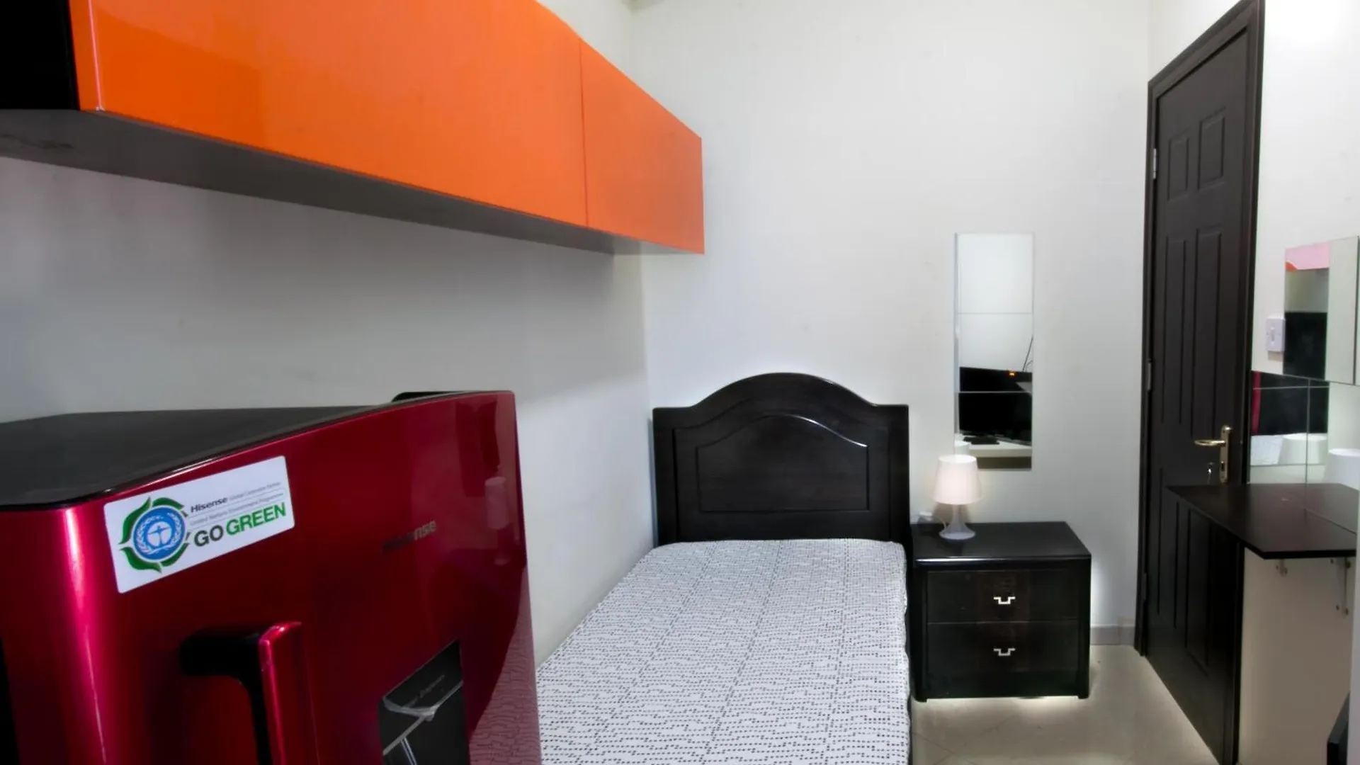Nice Single Rooms For 