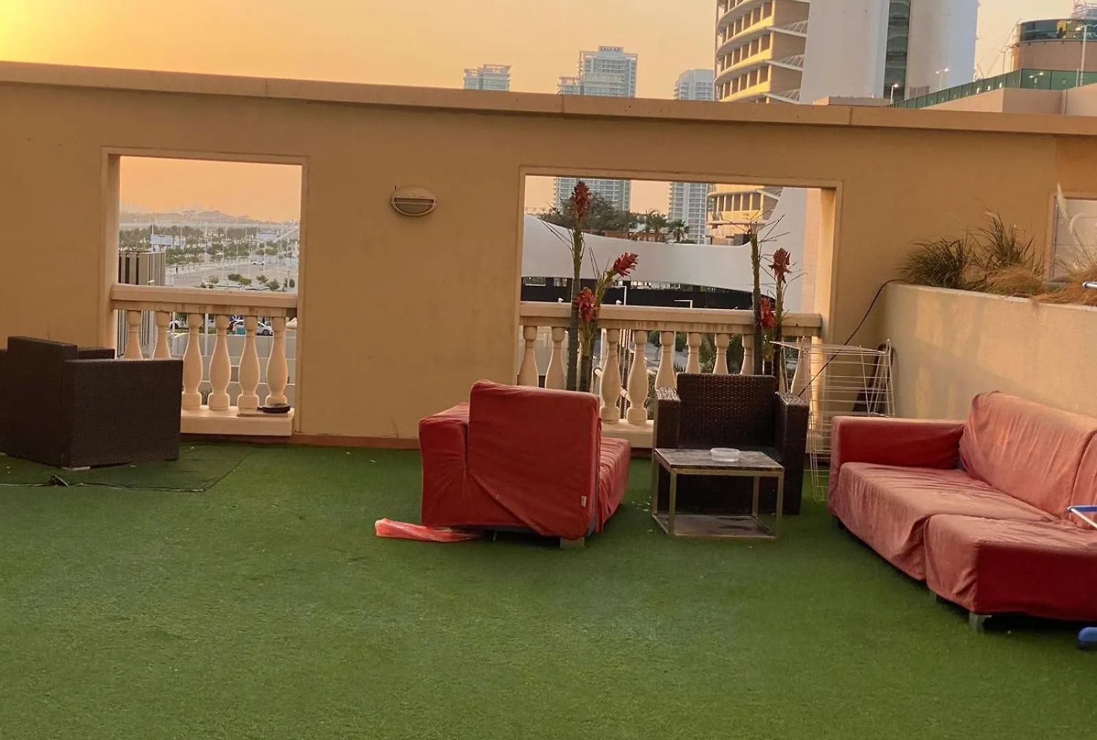 Nice Single Rooms For 