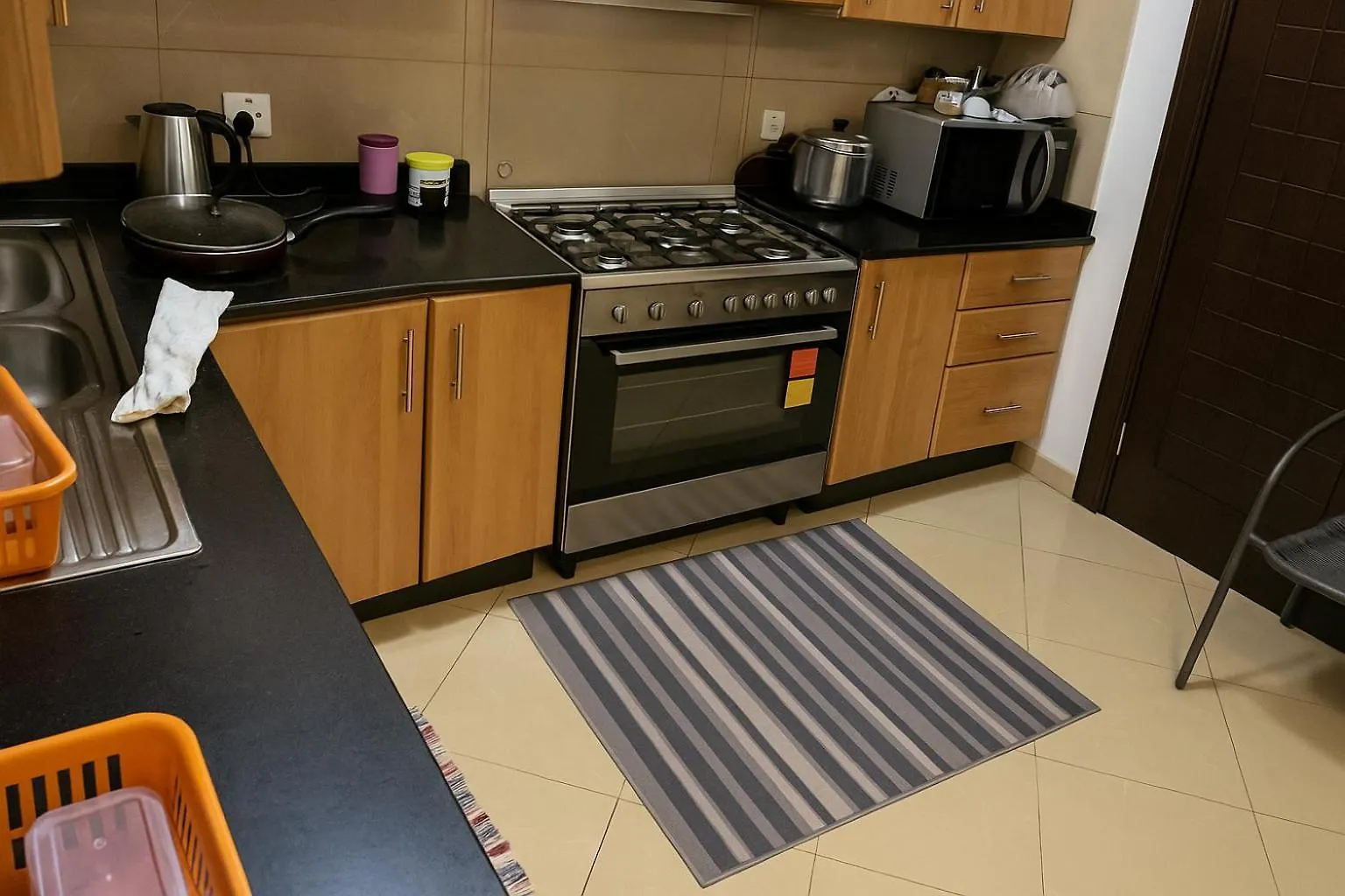 Nice Single Rooms For 
