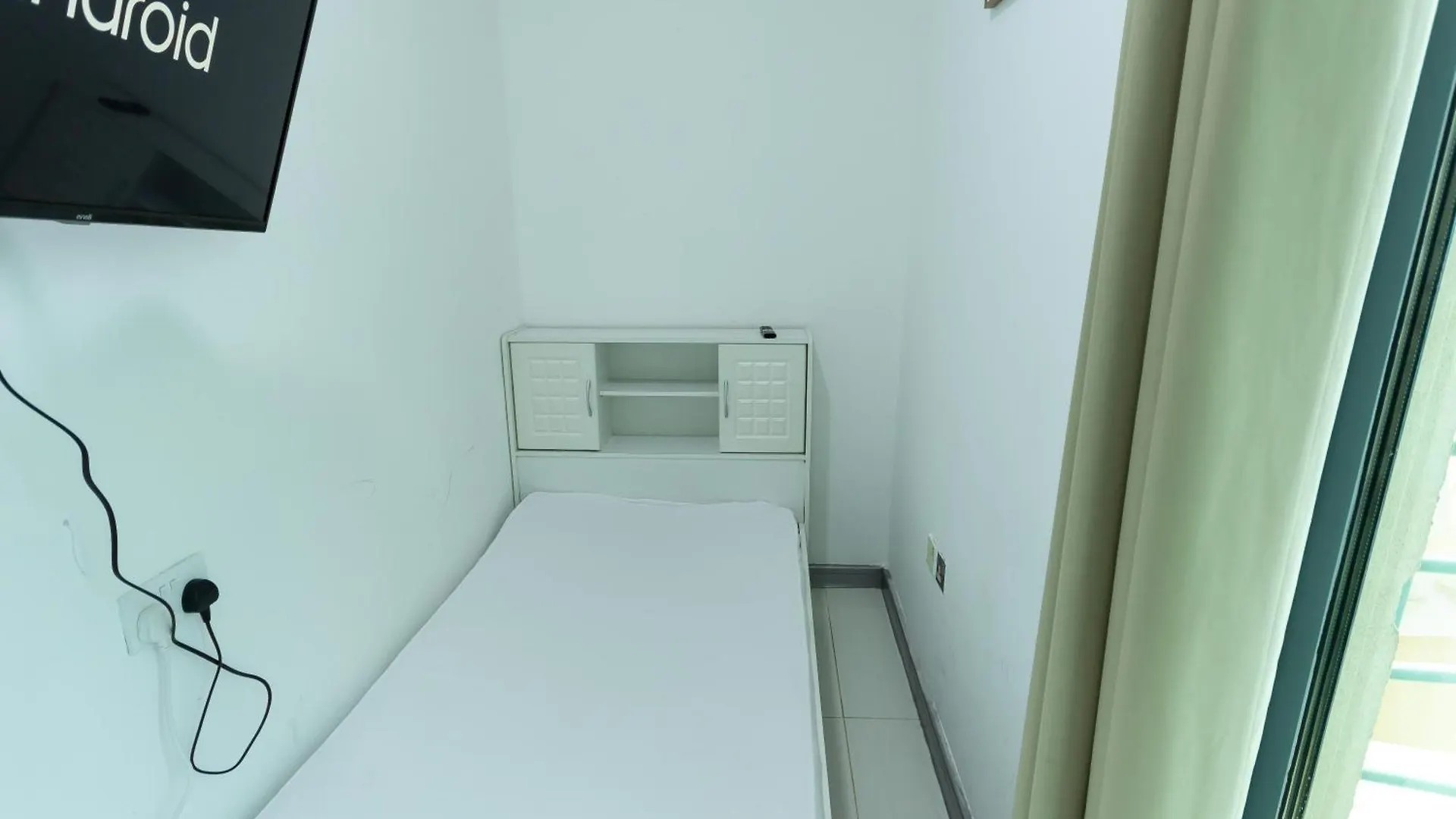 Проживание в семье Nice Single Rooms For 