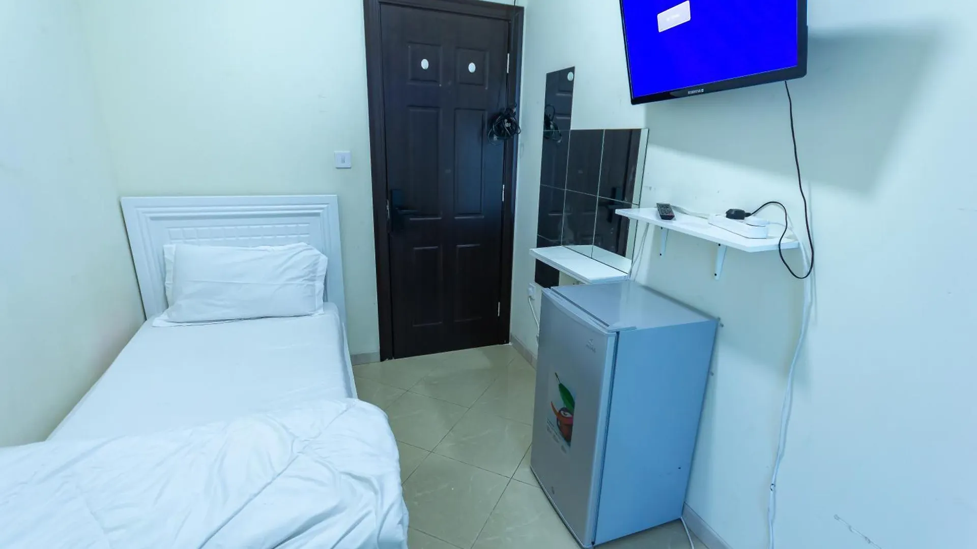 Проживание в семье Nice Single Rooms For 
