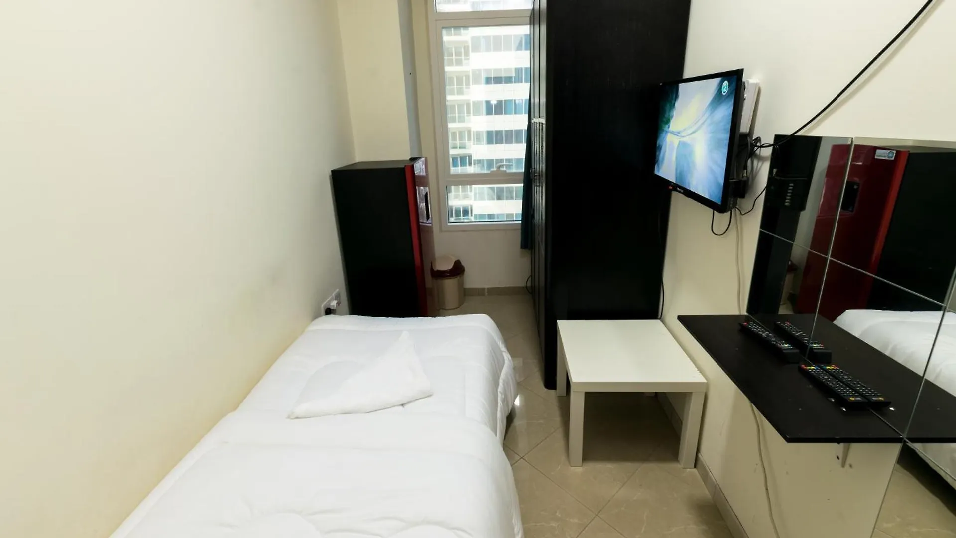 Nice Single Rooms For 